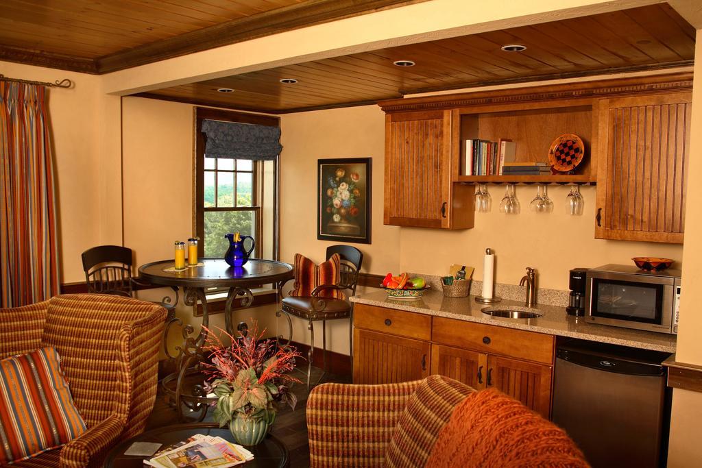 The Mountain Top Inn & Resort 치헌던 외부 사진